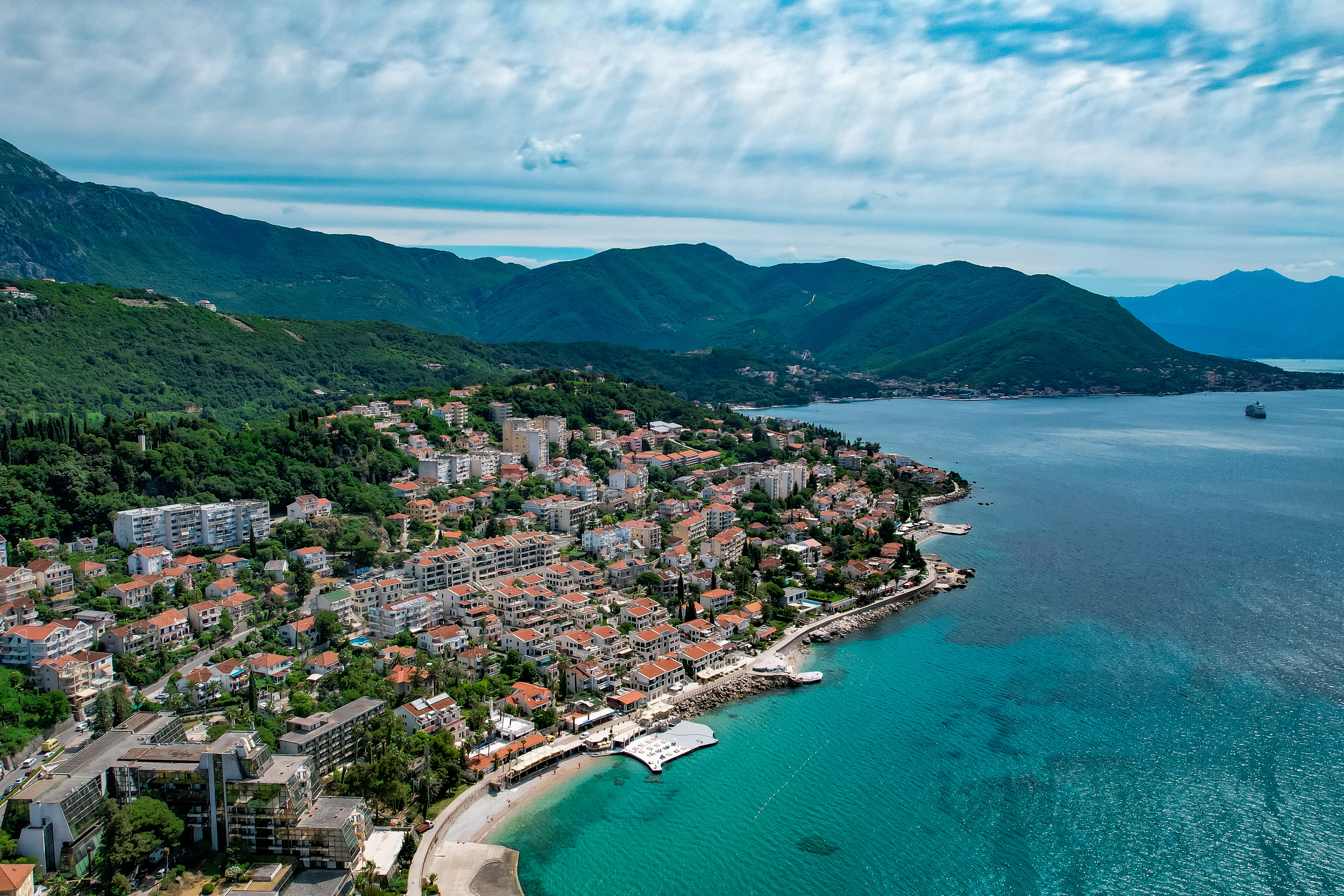 Montenegro extended its investment citizenship program for a year